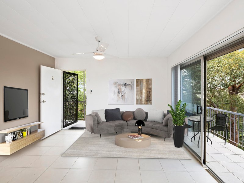 Photo - 2/58 Crest Street, Mount Gravatt East QLD 4122 - Image 2