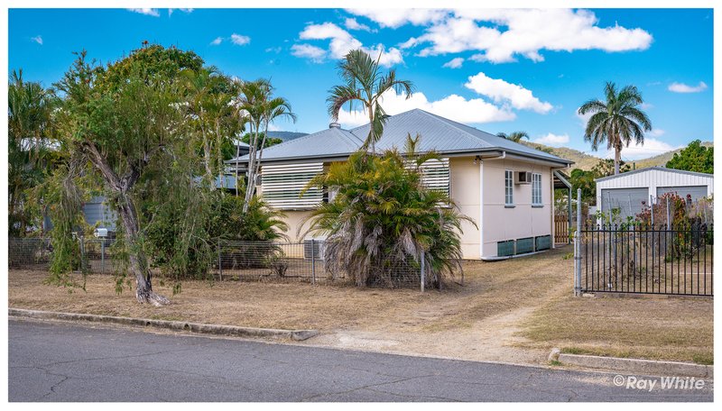 Photo - 258 Hook Street, Berserker QLD 4701 - Image 1