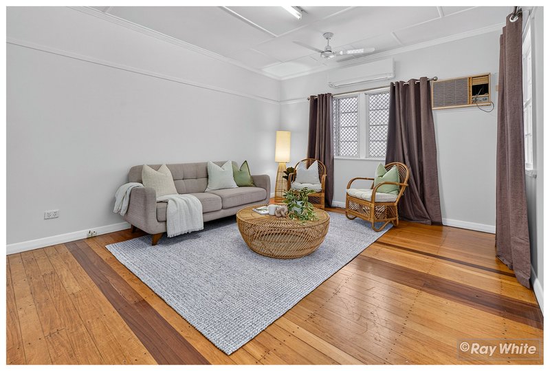 Photo - 258 Hook Street, Berserker QLD 4701 - Image 5