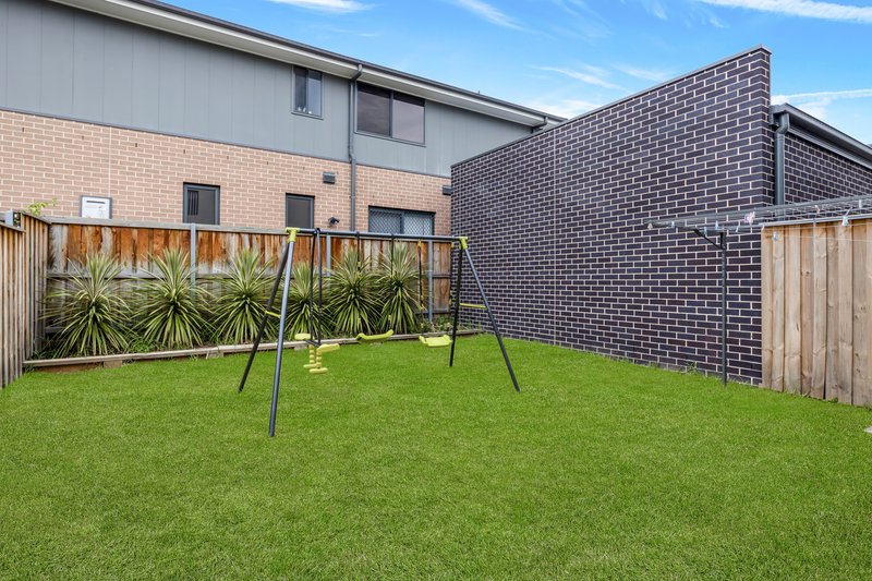 Photo - 258 Sixth Avenue, Austral NSW 2179 - Image 11