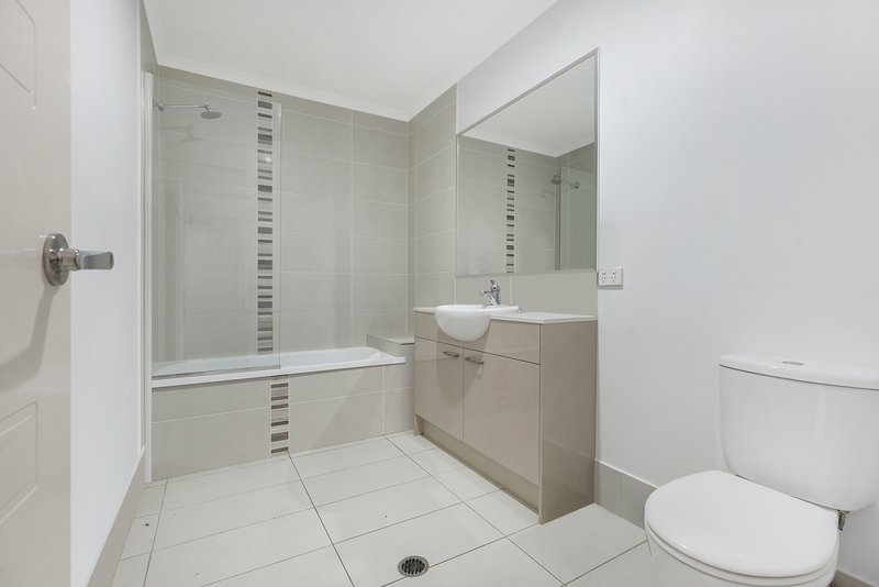 Photo - 2/58 Tattler Street, Mango Hill QLD 4509 - Image 9