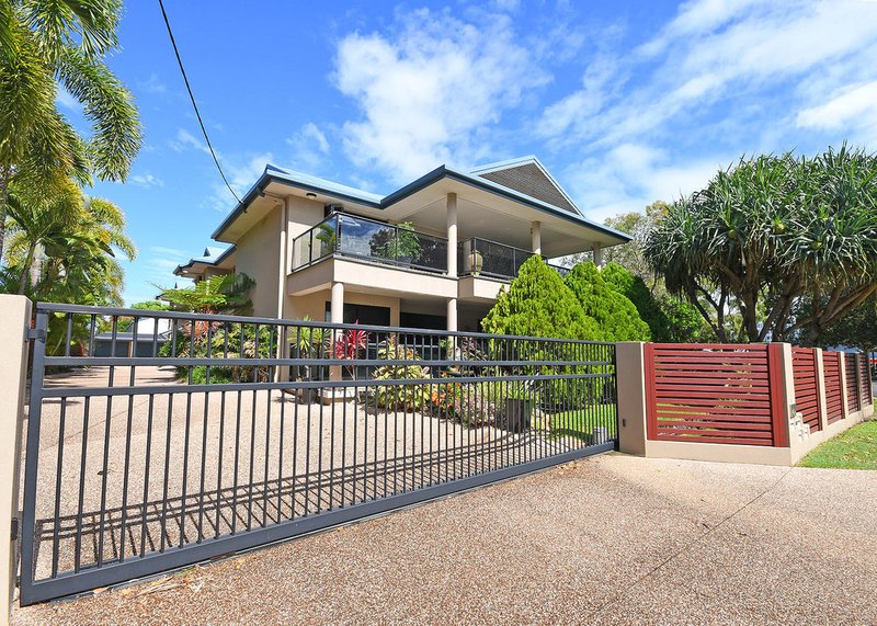 Photo - 2/580 Esplanade , Urangan QLD 4655 - Image 23