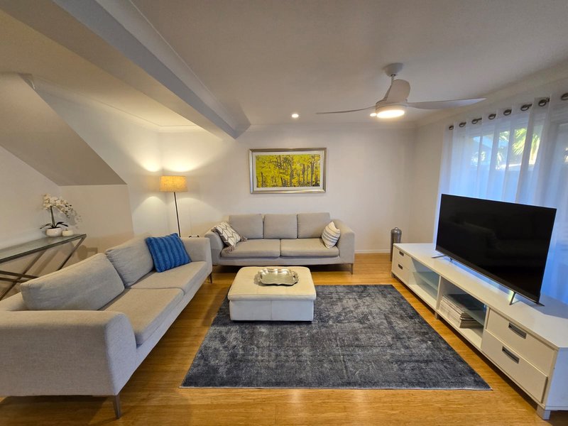 Photo - 25/84 Cumberland Drive, Varsity Lakes QLD 4227 - Image 3