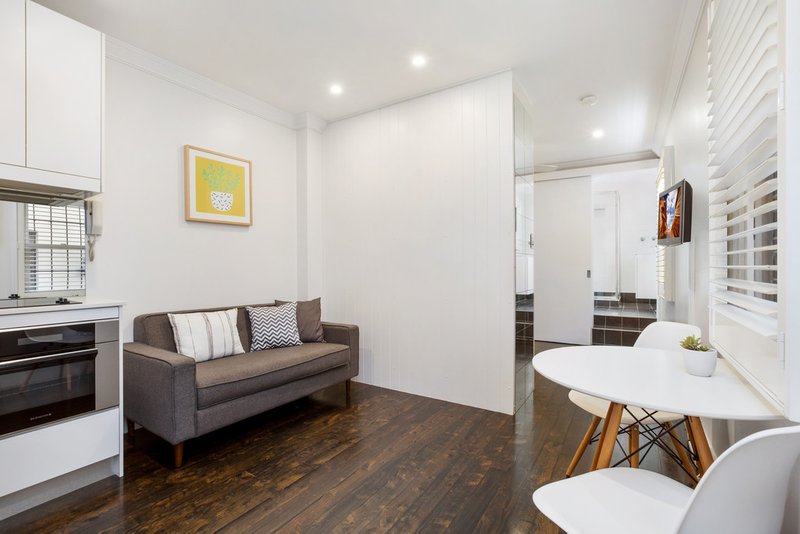 2/587-589 Riley Street, Surry Hills NSW 2010