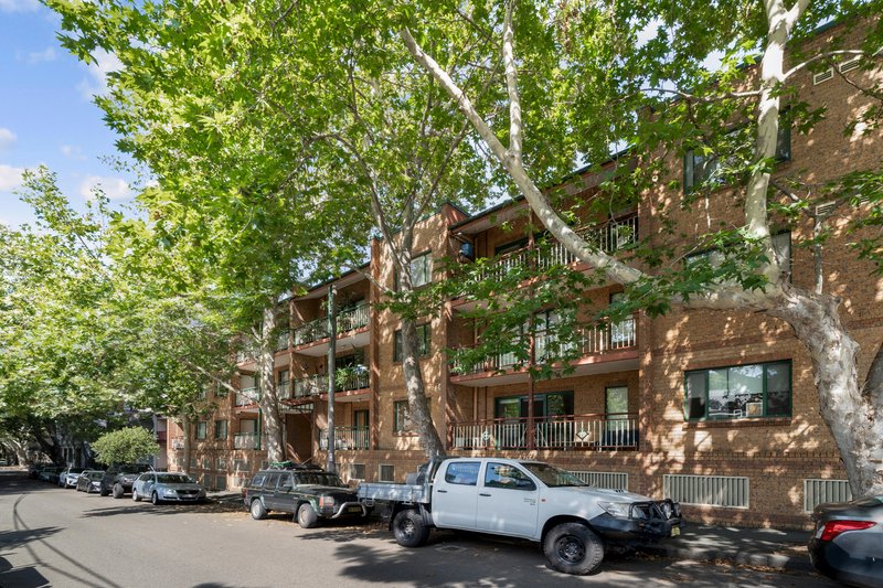 Photo - 25/9-19 Nickson Street, Surry Hills NSW 2010 - Image 5
