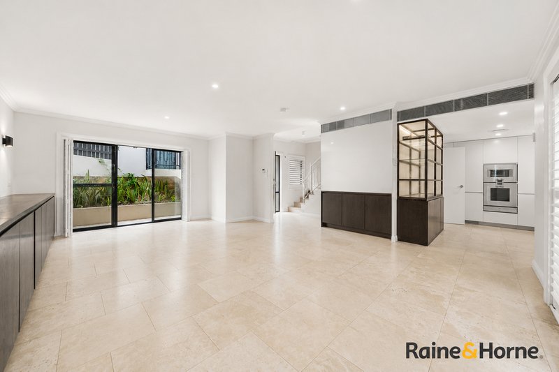 Photo - 2/59 Carlisle Street, Rose Bay NSW 2029 - Image 6