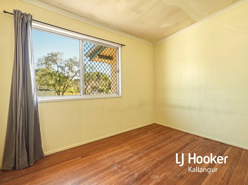 Photo - 259 Duffield Road, Kallangur QLD 4503 - Image 6