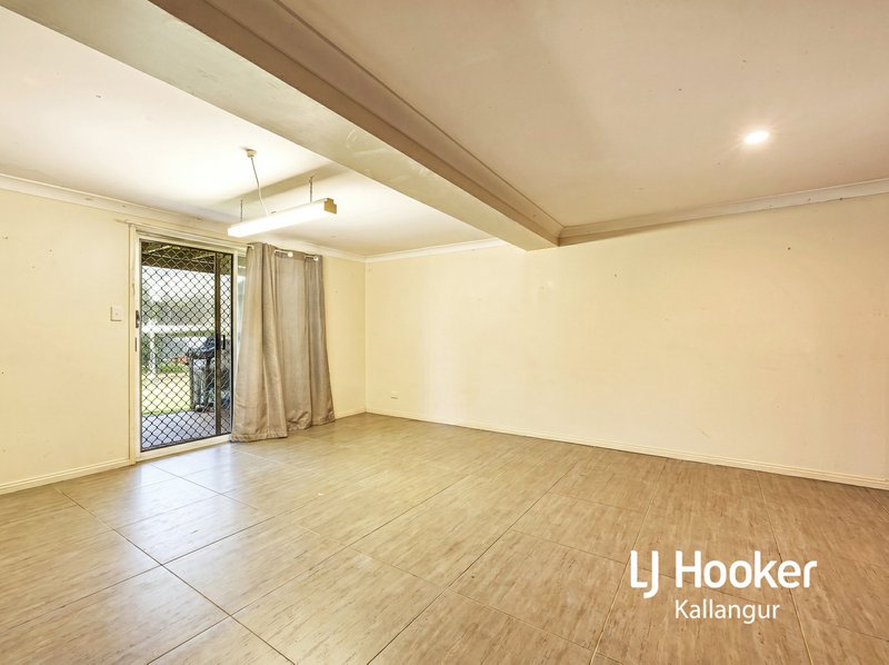 Photo - 259 Duffield Road, Kallangur QLD 4503 - Image 8