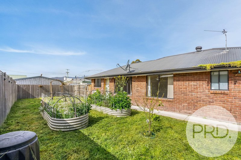 Photo - 2/59 Kensington Street, New Norfolk TAS 7140 - Image 11