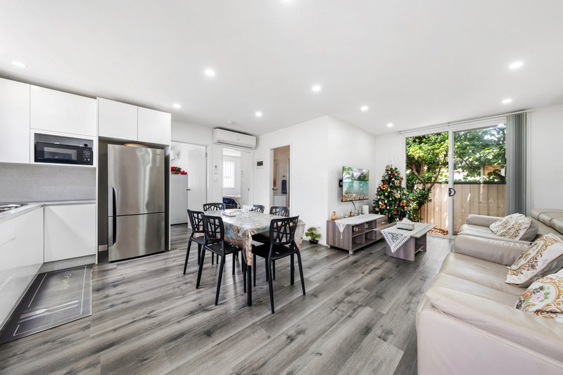 Photo - 259 Mimosa Road, Greenfield Park NSW 2176 - Image 12