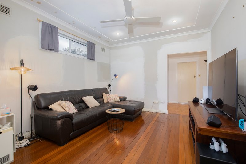 Photo - 259 Park Avenue, Kotara NSW 2289 - Image 6