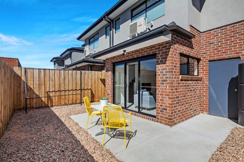 Photo - 2/59 Pickett Street, Reservoir VIC 3073 - Image 15