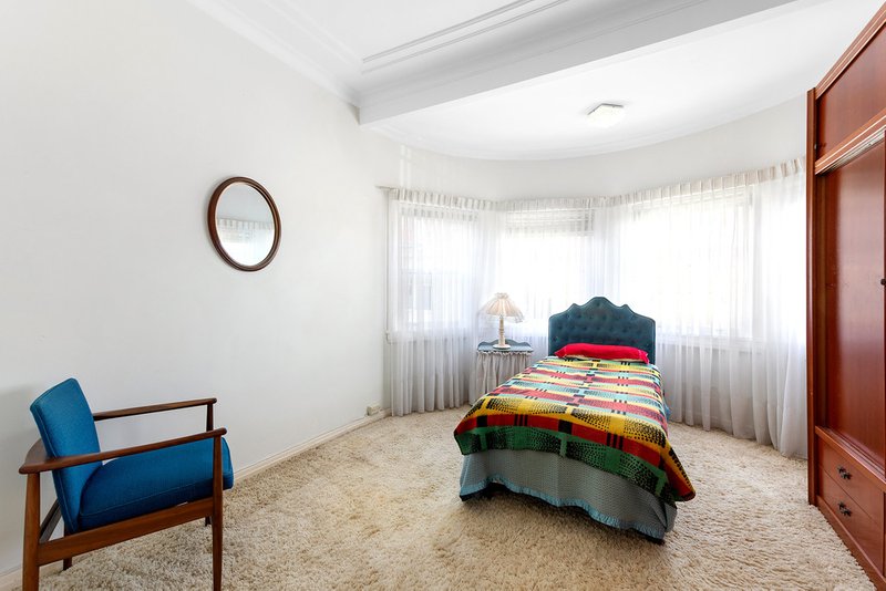 Photo - 2/59 Queenscliff Road, Queenscliff NSW 2096 - Image 3