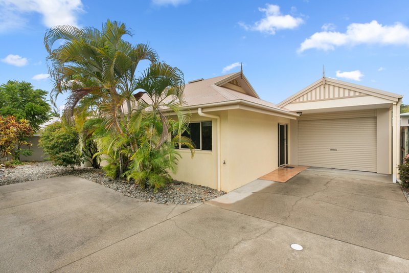 Photo - 2/59 Terebra Street, Palm Cove QLD 4879 - Image 2