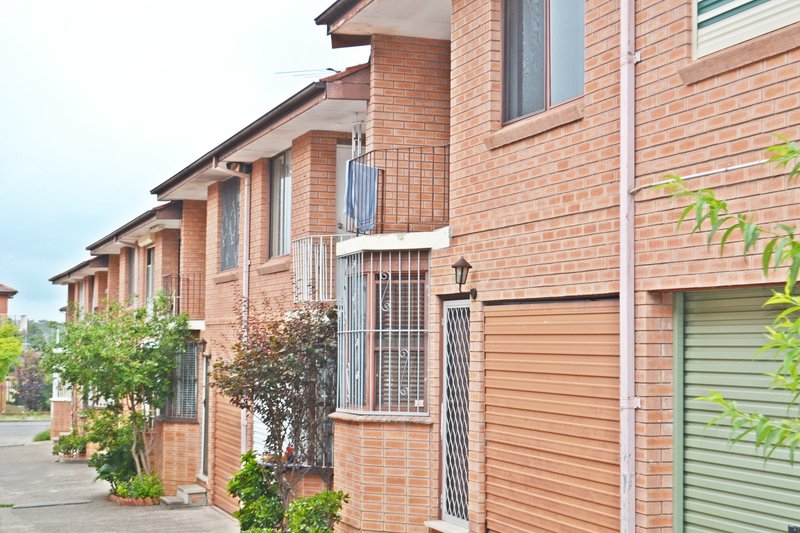 Photo - 25/90 - 94 Longfield Street, Cabramatta NSW 2166 - Image 2