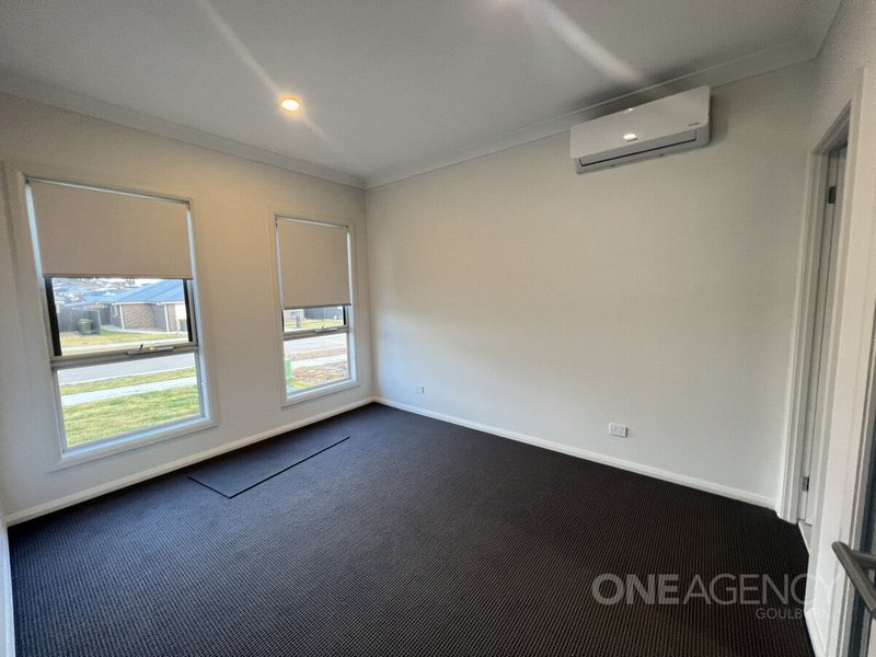 Photo - 25a Bonneville Boulevard, Goulburn NSW 2580 - Image 6