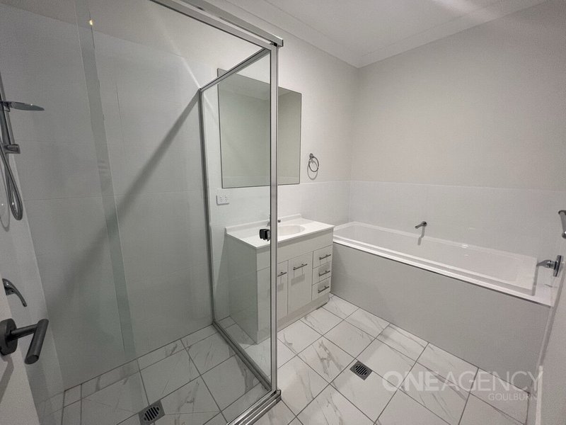 Photo - 25a Bonneville Boulevard, Goulburn NSW 2580 - Image 11