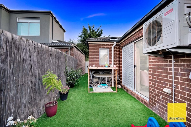 Photo - 25A Castleton Avenue, Tarneit VIC 3029 - Image 12