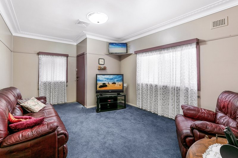 Photo - 25A Cragg Street, Condell Park NSW 2200 - Image 2