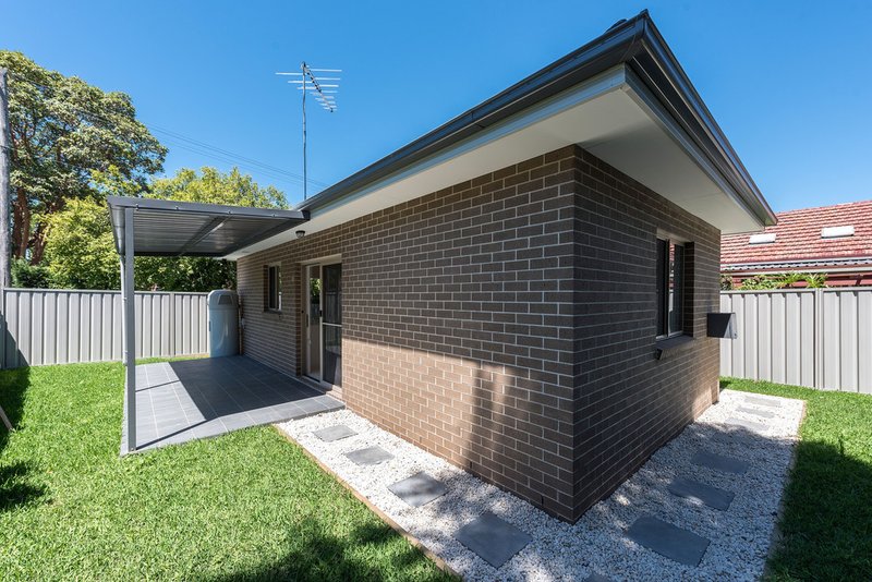 Photo - 25a Grace Avenue, Frenchs Forest NSW 2086 - Image 5