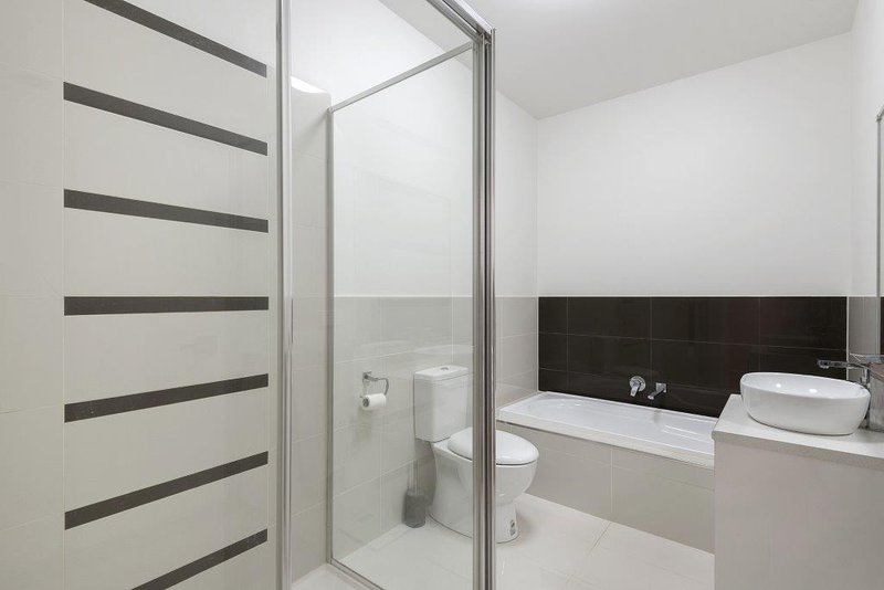 Photo - 25A Inverness Street, Endeavour Hills VIC 3802 - Image 10