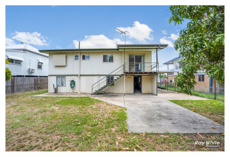 Photo - 25A Main Street, Park Avenue QLD 4701 - Image 14