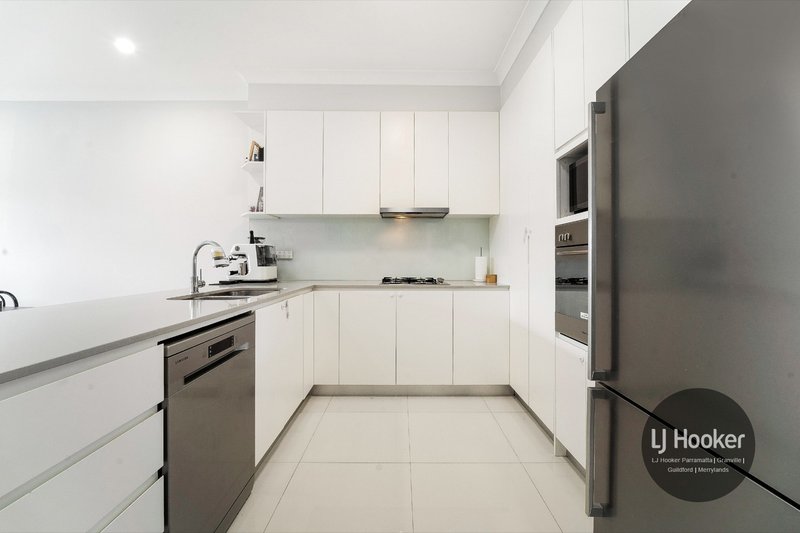 Photo - 25a Park Street, Merrylands NSW 2160 - Image 3