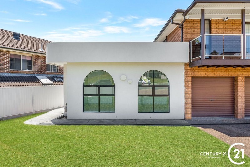 25a Ringtail Crescent, Bossley Park NSW 2176