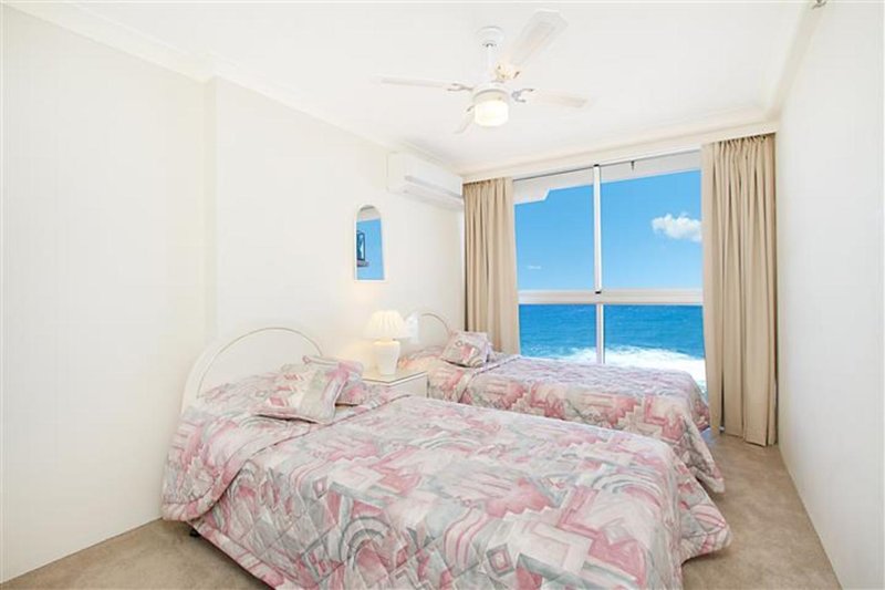 Photo - 25A/5 Clifford Street, Surfers Paradise QLD 4217 - Image 7