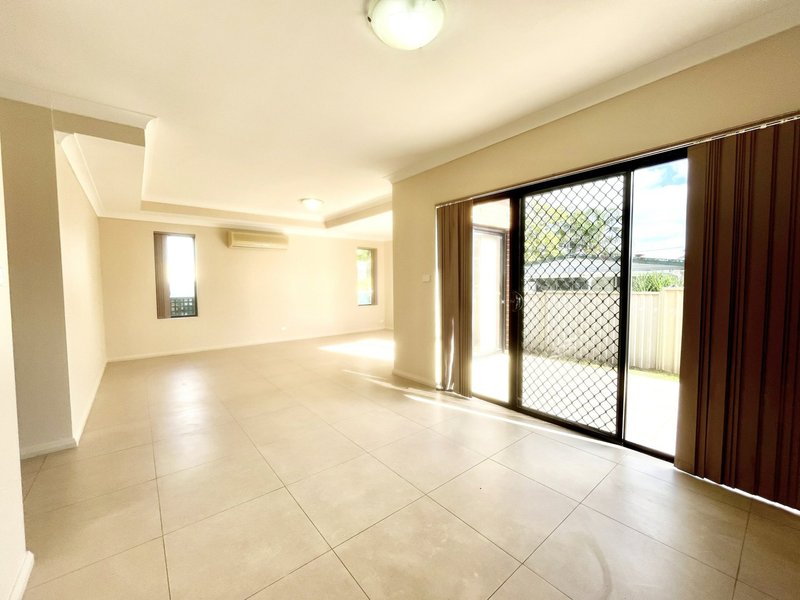 Photo - 25B Avoca Road, Canley Heights NSW 2166 - Image 2