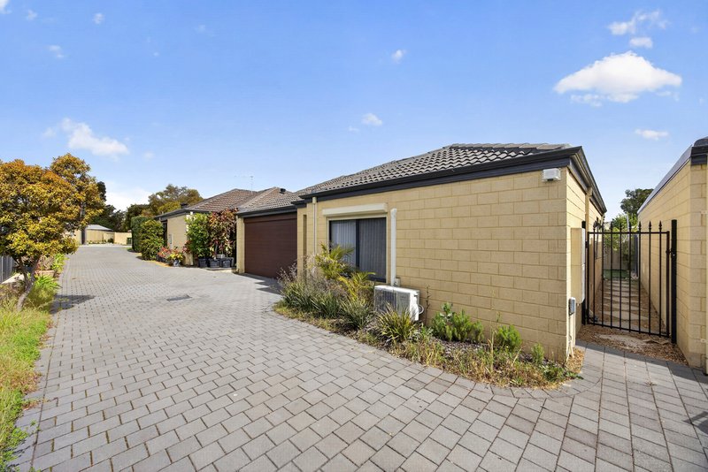 Photo - 25B Dallington Crescent, Balga WA 6061 - Image 3
