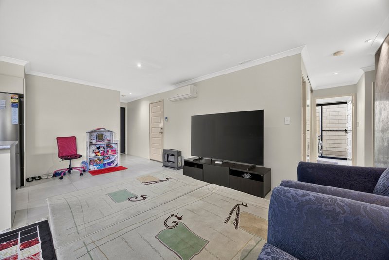 Photo - 25B Dallington Crescent, Balga WA 6061 - Image 6