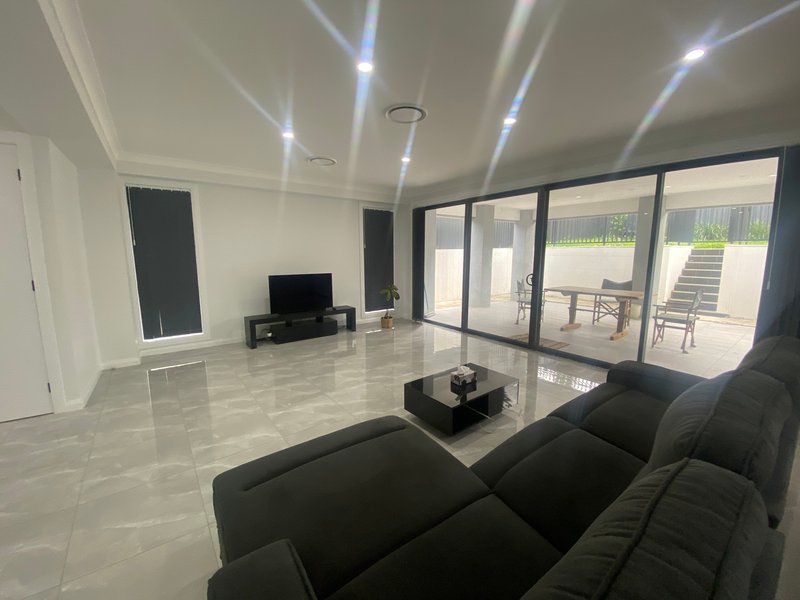 Photo - 25B Lyndley Street, Busby NSW 2168 - Image 4