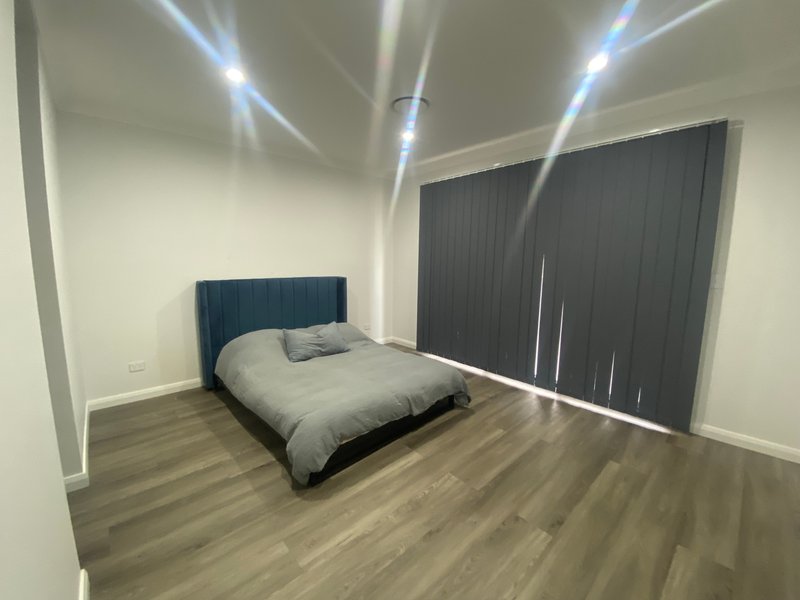 Photo - 25B Lyndley Street, Busby NSW 2168 - Image 7