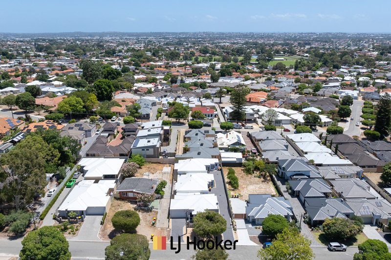 Photo - 25B Newhaven Way, Nollamara WA 6061 - Image 25