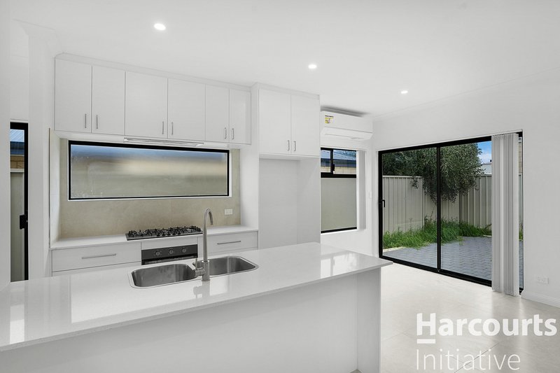 Photo - 25B Walderton Avenue, Balga WA 6061 - Image 7