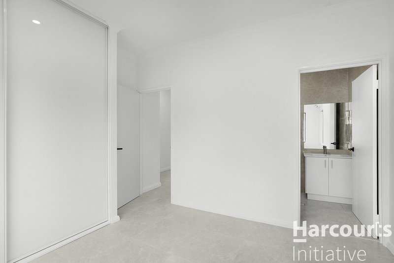 Photo - 25B Walderton Avenue, Balga WA 6061 - Image 11