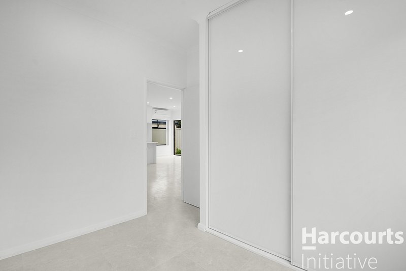 Photo - 25B Walderton Avenue, Balga WA 6061 - Image 13