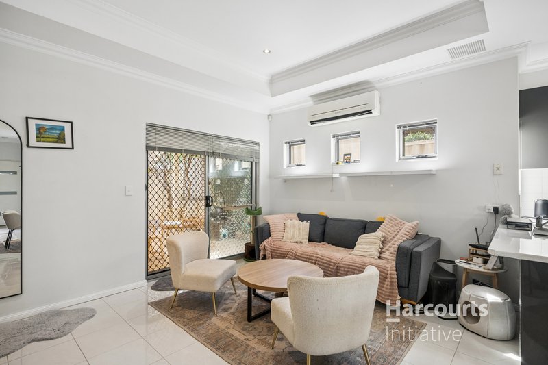 Photo - 25C Changton Way, Westminster WA 6061 - Image 9