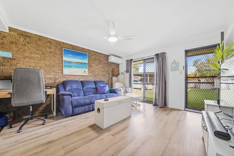 Photo - 2/6-10 Conoble Court, Eagleby QLD 4207 - Image 2
