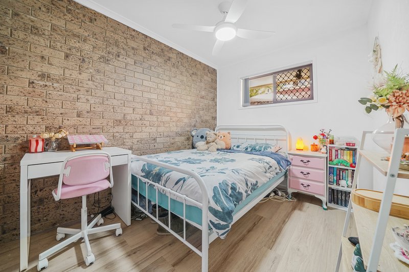 Photo - 2/6-10 Conoble Court, Eagleby QLD 4207 - Image 6