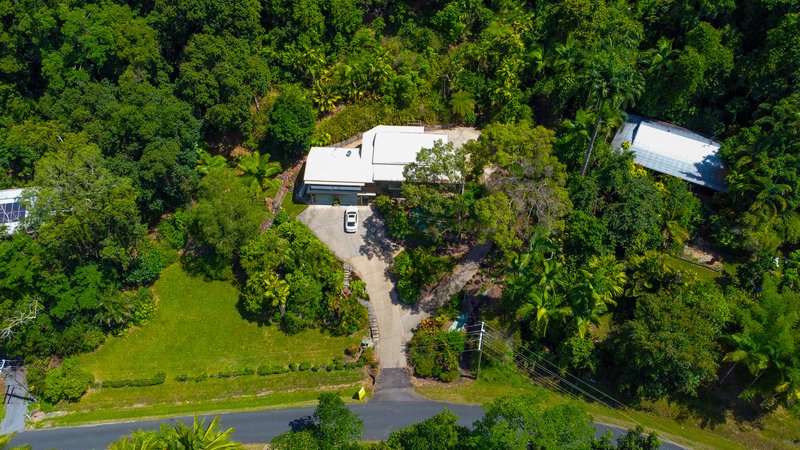 Photo - 26-28 Cascades Drive, Redlynch QLD 4870 - Image 20