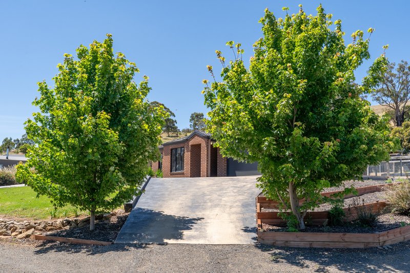 Photo - 26-28 Scarlett Street, Avenel VIC 3664 - Image 8