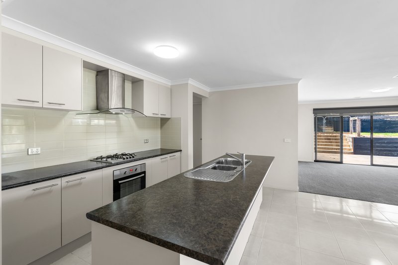 Photo - 26-28 Scarlett Street, Avenel VIC 3664 - Image 16