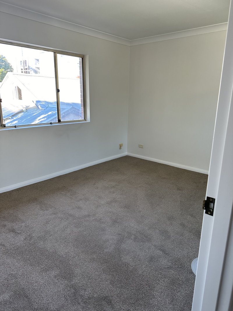 Photo - 2/6-8 Beatrice Street, Ashfield NSW 2131 - Image 5