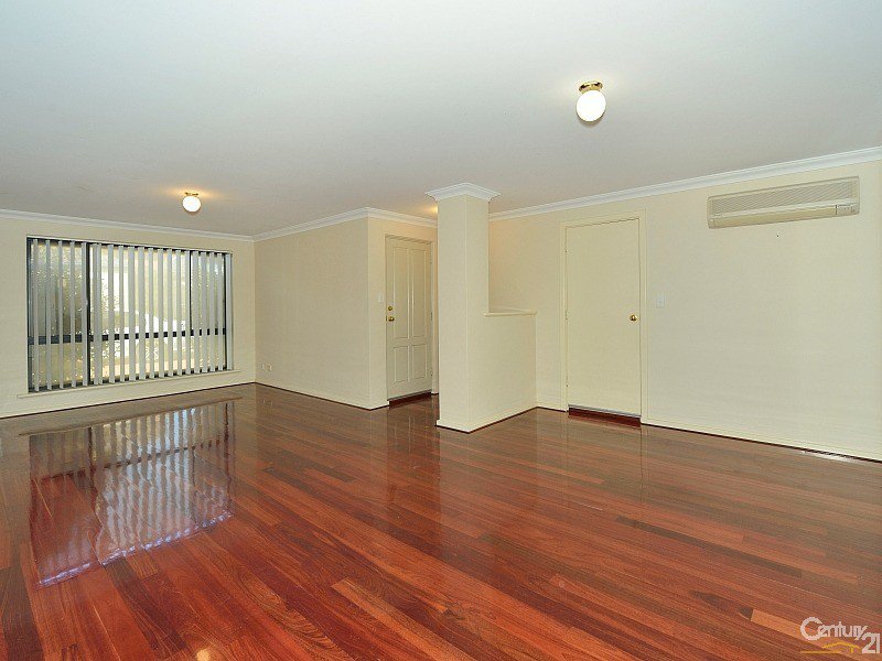 Photo - 2/6-8 Churchill Avenue, Dudley Park WA 6210 - Image 2