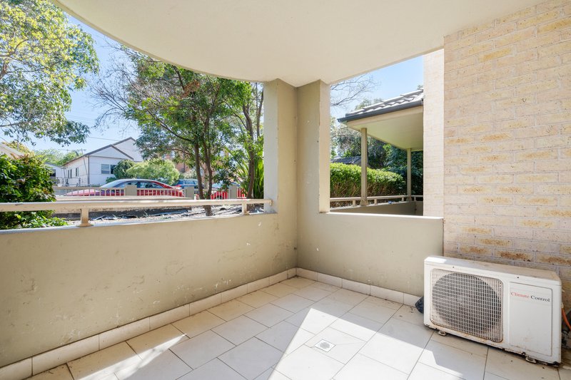 Photo - 2/6-8 Hargrave Road, Auburn NSW 2144 - Image 5