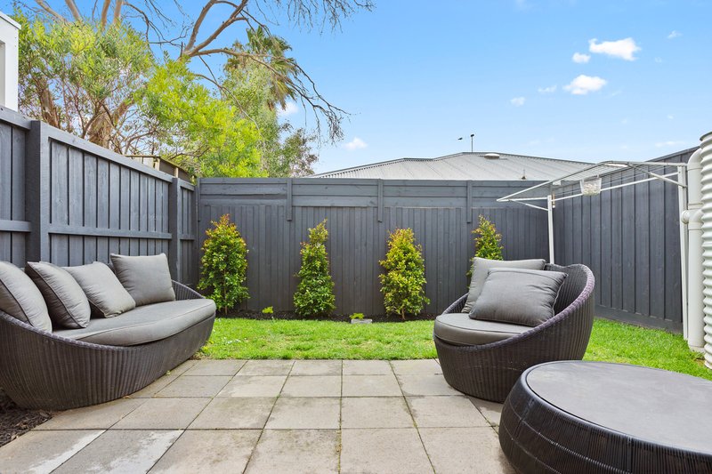 Photo - 26 Abbington Avenue, Cheltenham VIC 3192 - Image 7