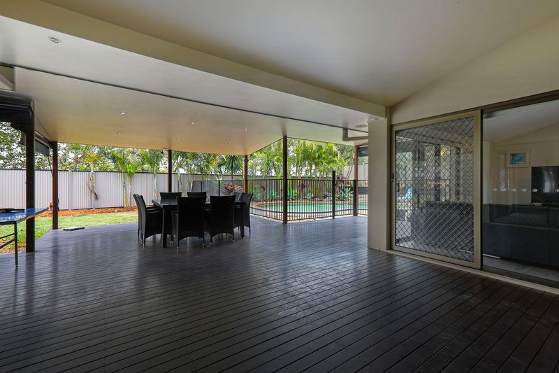 Photo - 26 Aberdeen Court, Highland Park QLD 4211 - Image 5