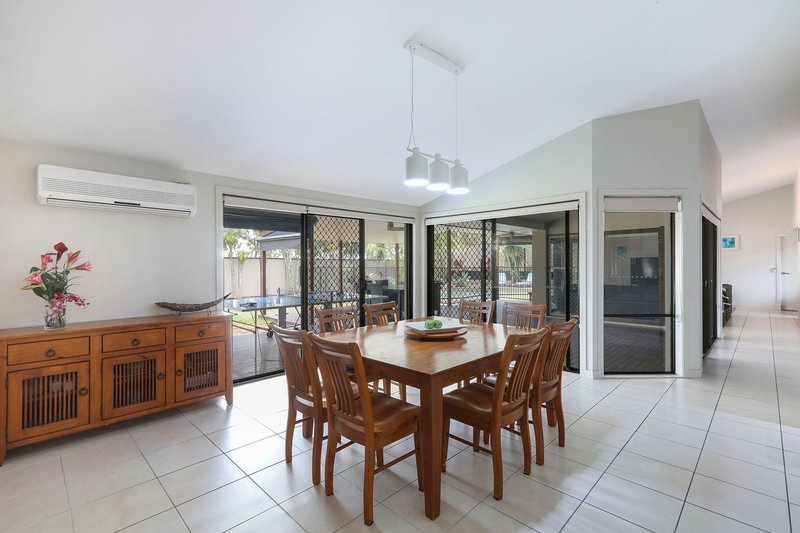 Photo - 26 Aberdeen Court, Highland Park QLD 4211 - Image 16